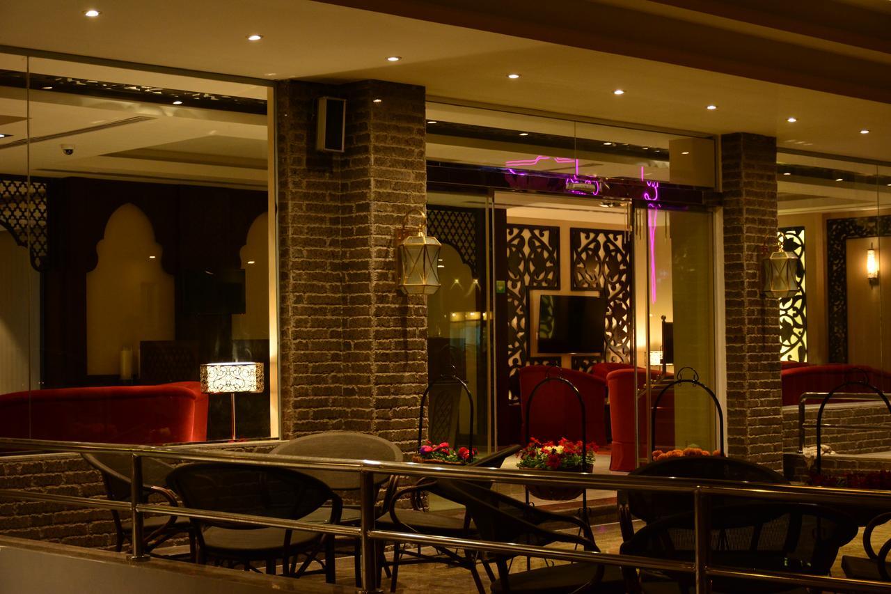 Home Inn Hotel Suites Khobar Bagian luar foto
