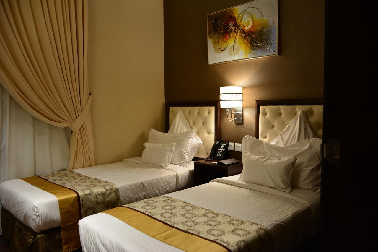 Home Inn Hotel Suites Khobar Bagian luar foto